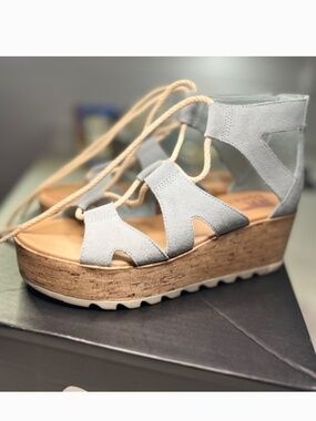 Sorel Cameron Lace-Up Suede Ghillie Gladiator Sandals